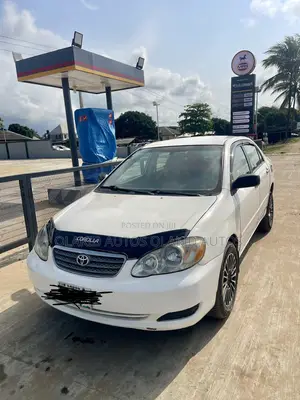 Toyota Corolla 2003 White