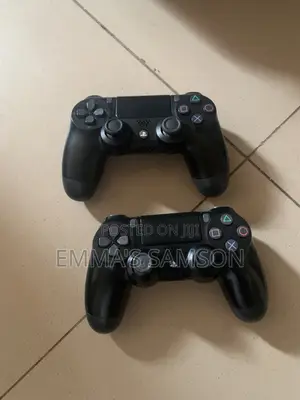 Used Ps4 Controllers