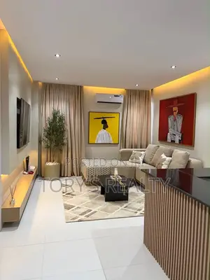 2bdrm Apartment in Lekki Phase 1 for rent