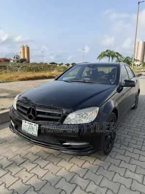 Mercedes-Benz C300 Luxury Sedan RWD (3.0L 6cyl 7A) 2008 Black