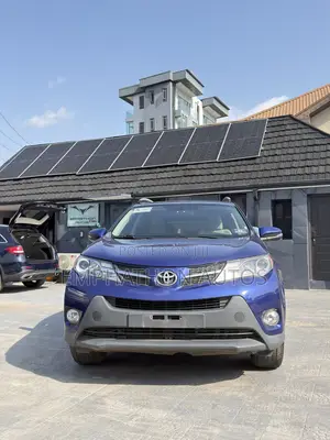 Toyota RAV4 2015 Blue