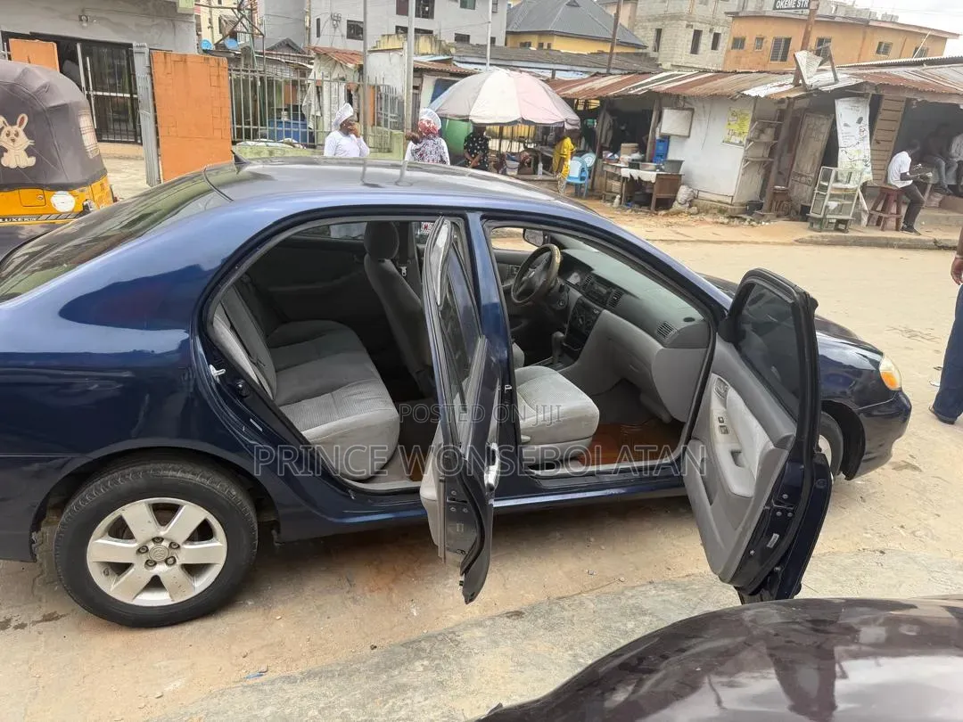Toyota Corolla 2007 Blue