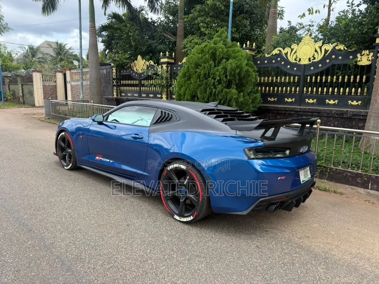 Chevrolet Camaro 2018 Blue