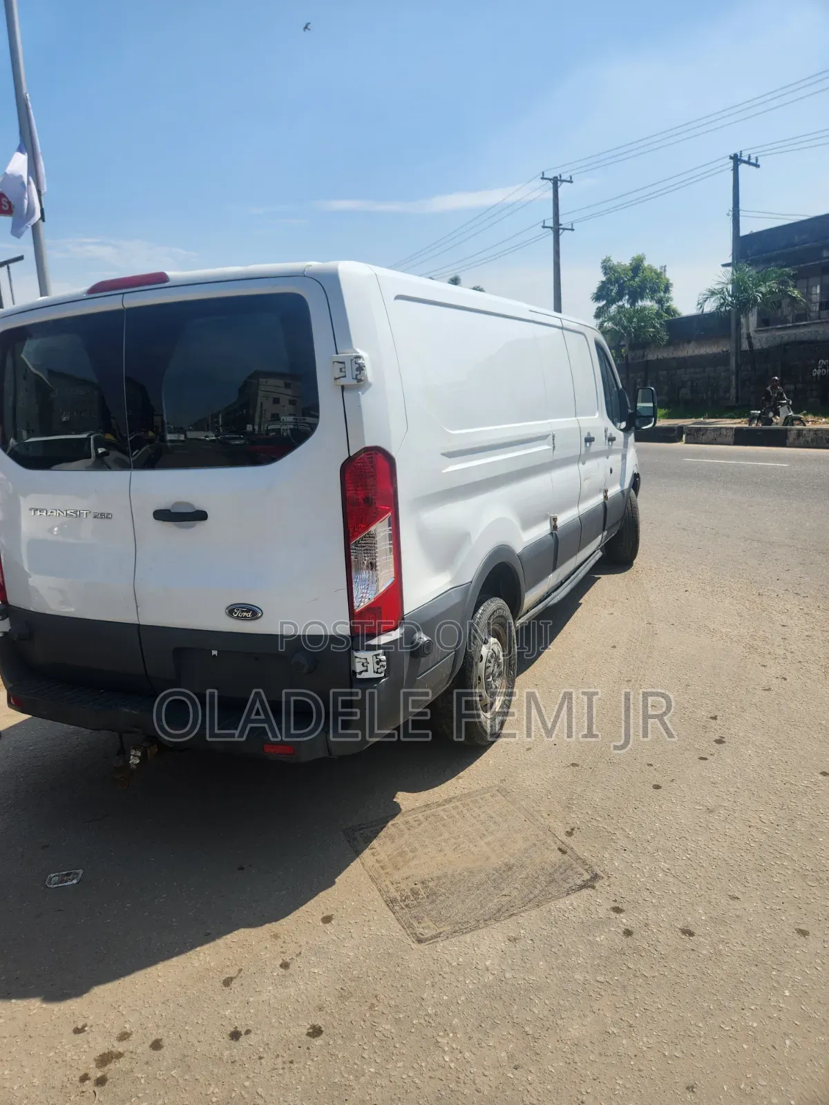 Ford Transit-350 2016 White