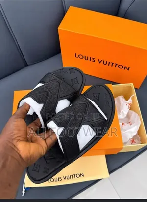 Luis Vuitton Palm