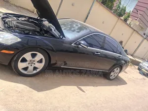 Mercedes-Benz S-Class 2010 Black