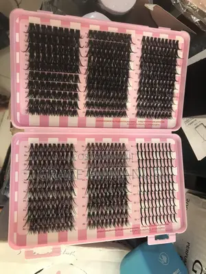 Cluster Lashes