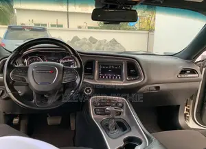 Dodge Challenger GT 2021 White