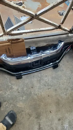 Front Grill 2015 Honda Fit