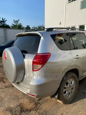 Toyota RAV4 2008 Silver