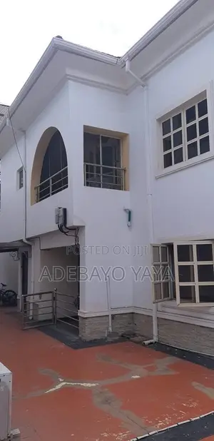 3bdrm Block of Flats in Parkview Estate, Ago Palace for sale