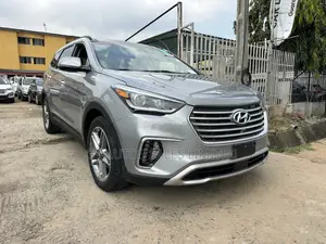 Hyundai Santa Fe Limited Ultimate AWD 2018 Gray
