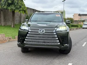 Lexus LX 2025