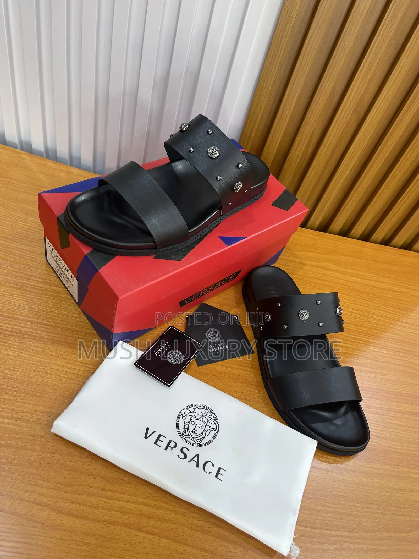 Versace Flat Palm