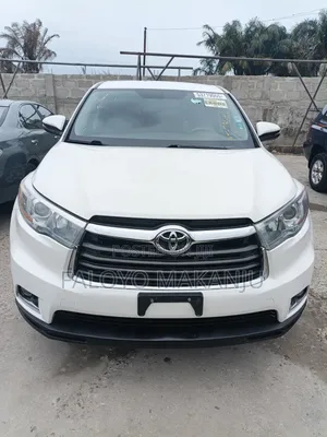 Toyota Highlander Limited V6 4x4 (3.5L 6cyl 6A) 2016 Off white
