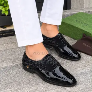 Gucci Luxury Patent Leather Shoes