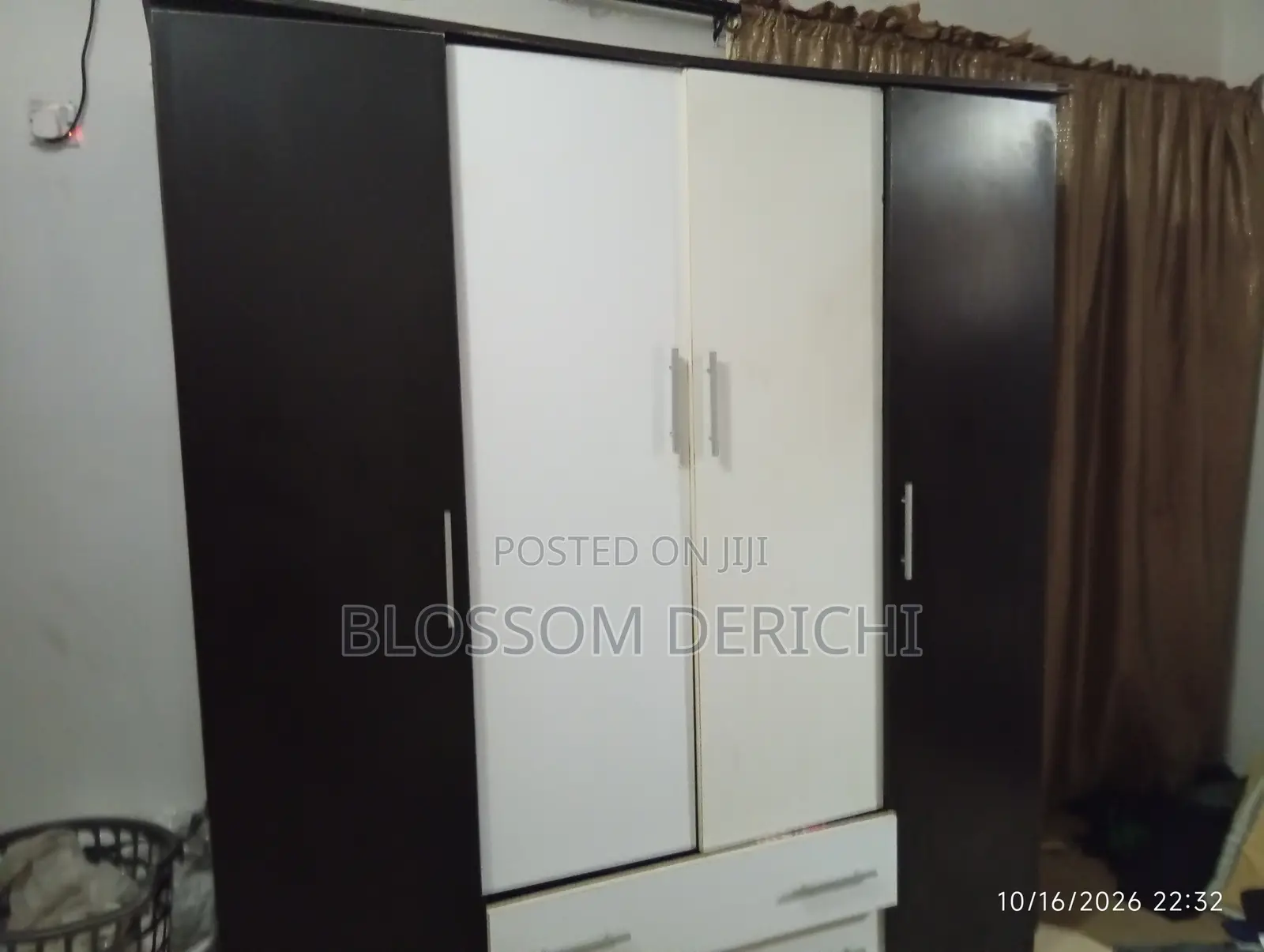 4 Doors Wardrobe