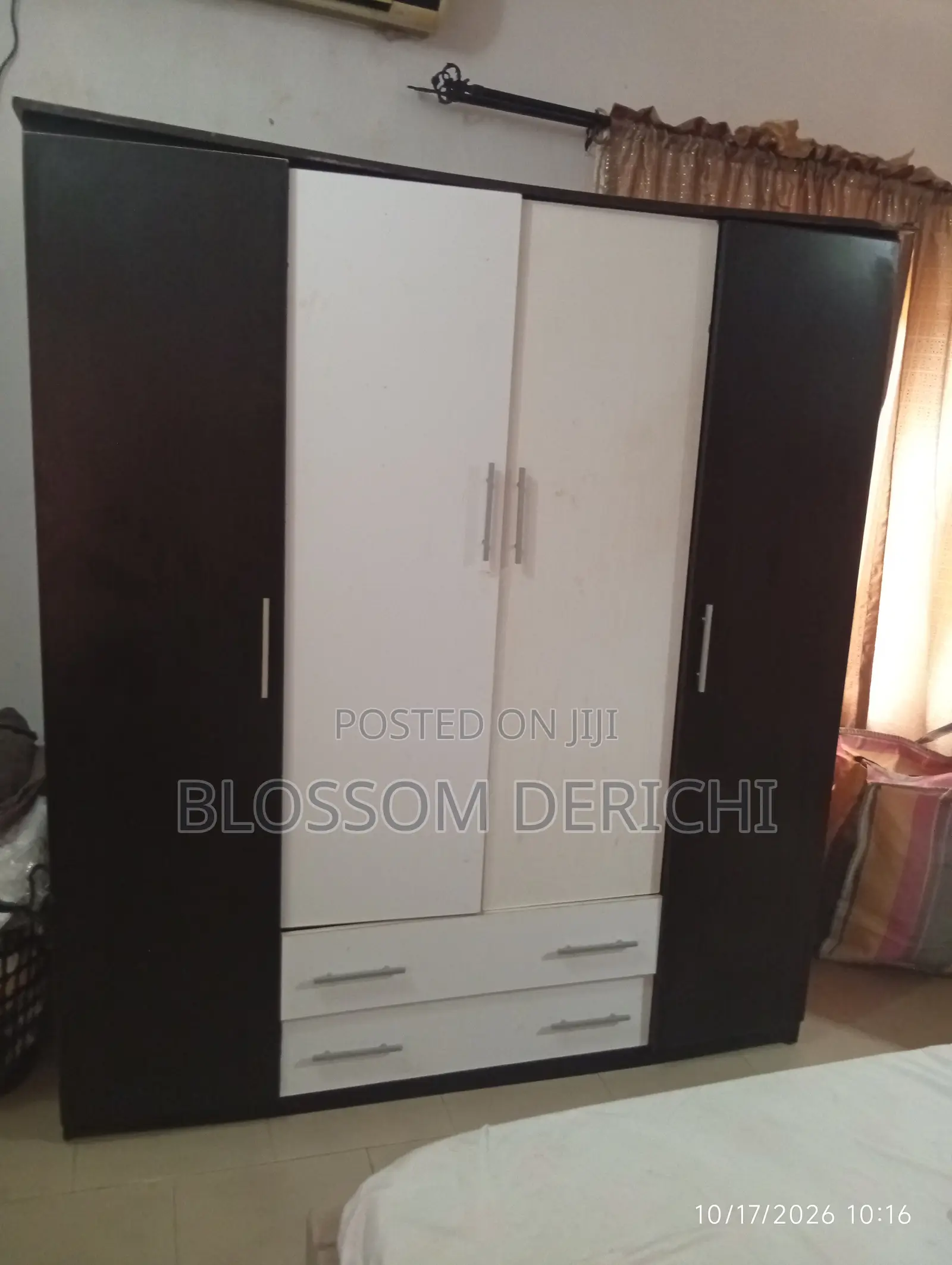 4 Doors Wardrobe