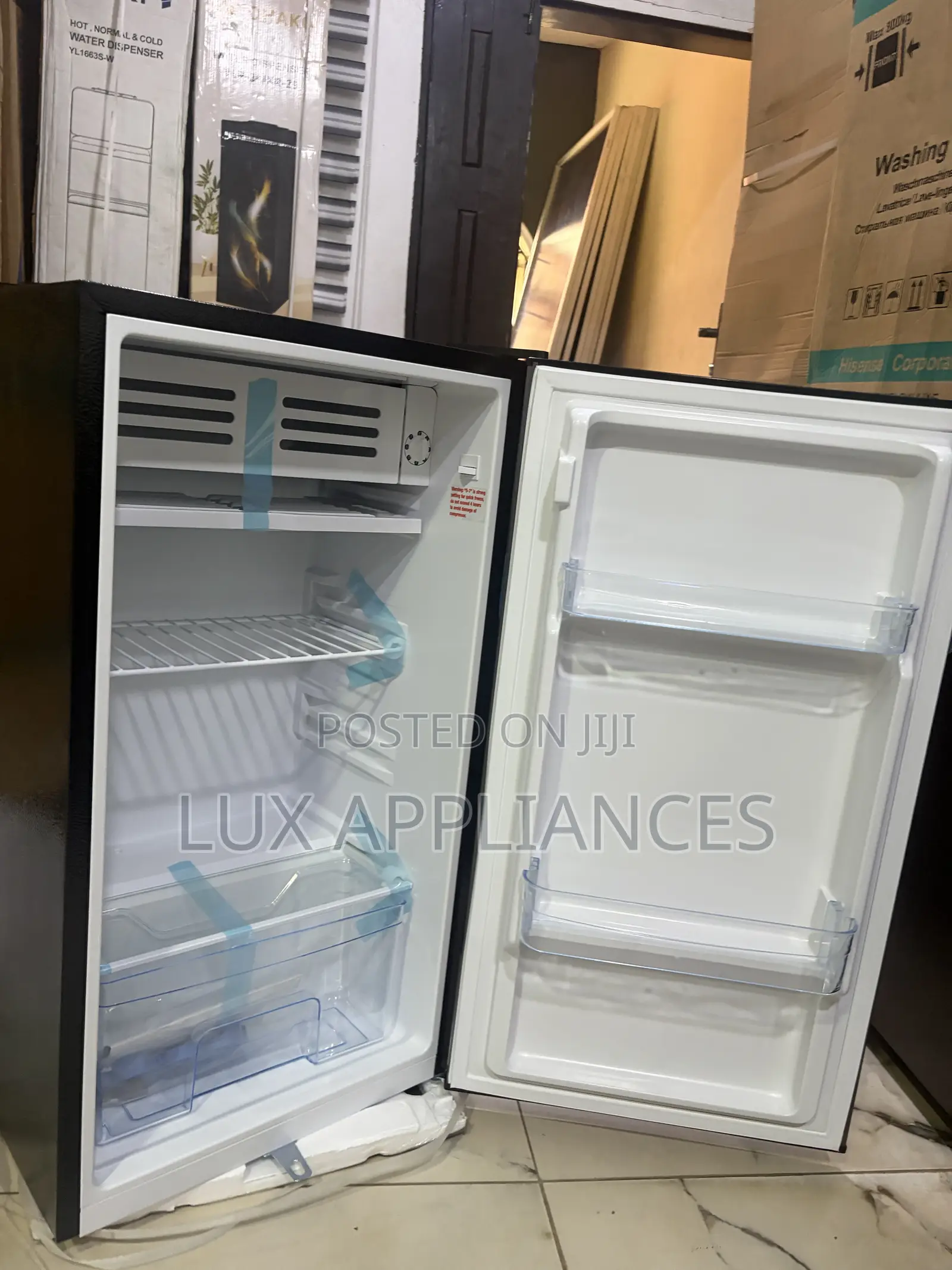 Royal 105L Mini Fridge