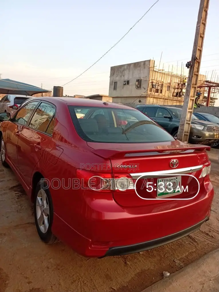 Toyota Corolla 2012 Red
