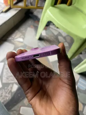 Apple iPhone 16 128 GB Pink