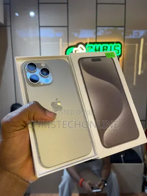 Apple iPhone 15 Pro Max 256 GB White