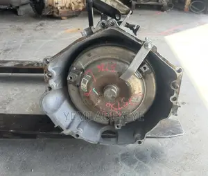 2005 Isuzu NPR-HD Truck Auto Transmission / Gear Box
