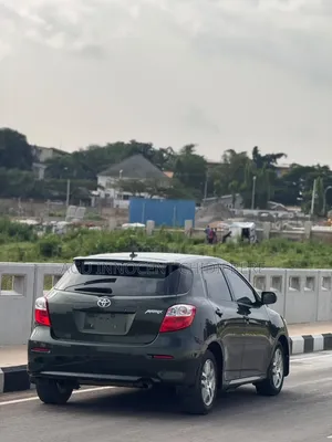 Toyota Matrix 2011 Green