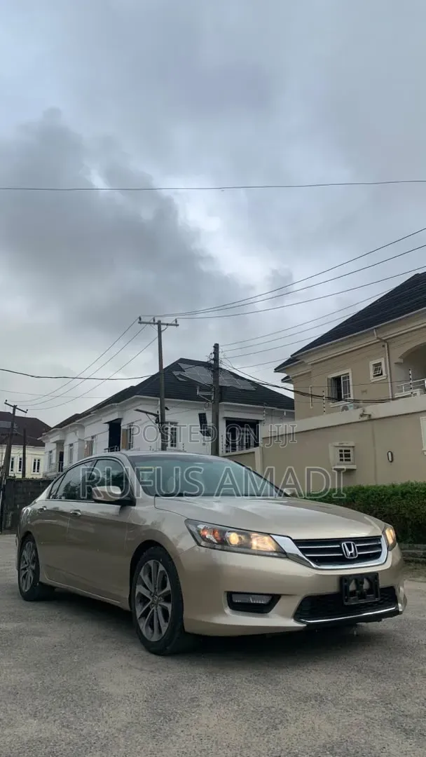 Honda Accord 2014 Gold
