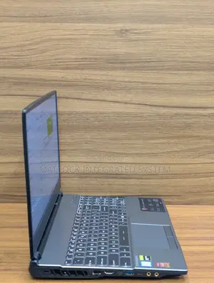 Laptop MSI GP65 Leopard 32GB Intel Core i7 SSD 512GB