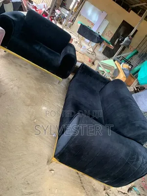 Neatly Used 5 Seater Couch