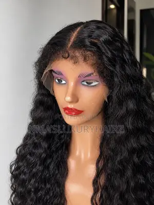 Single Textured Wavy Hair
