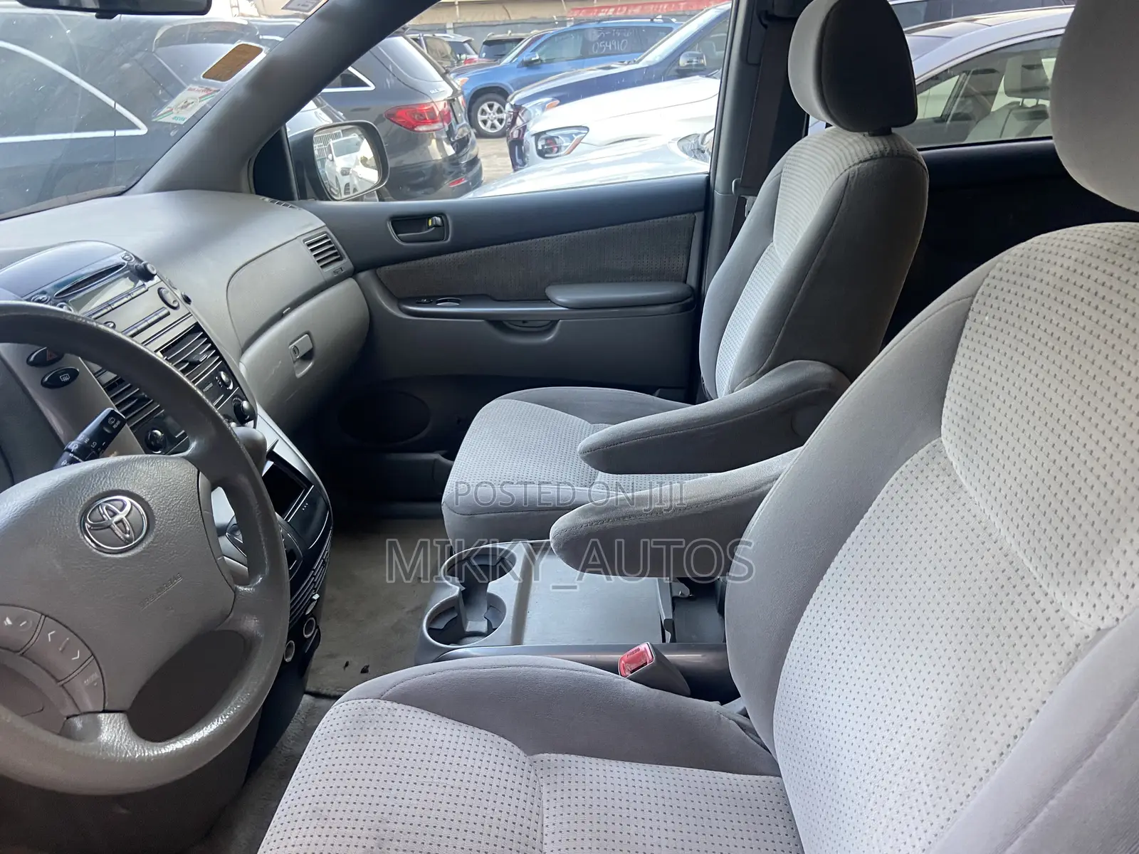 Toyota Sienna 2008 Black