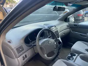 Toyota Sienna 2008 Black