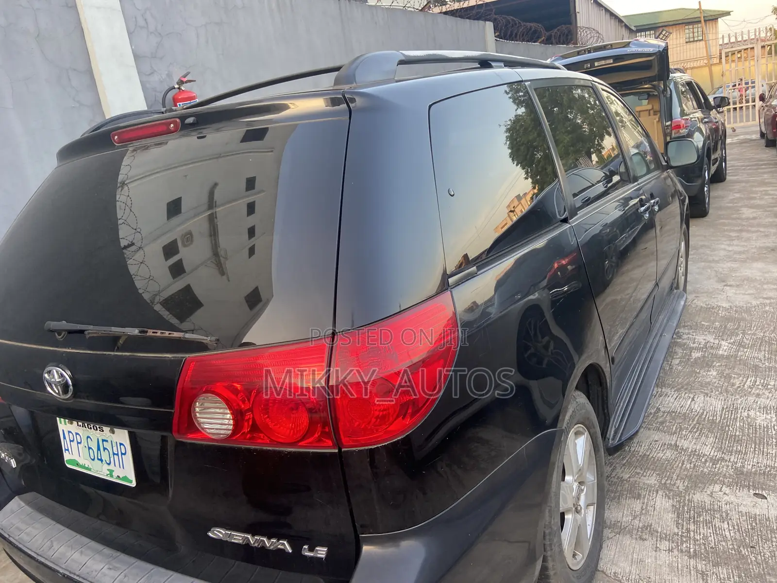 Toyota Sienna 2008 Black