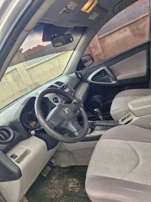 Toyota RAV4 2.4 2008 Silver