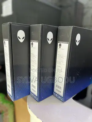 New Laptop Alienware 16 Aurora 16GB Intel Core 7 SSD 1T