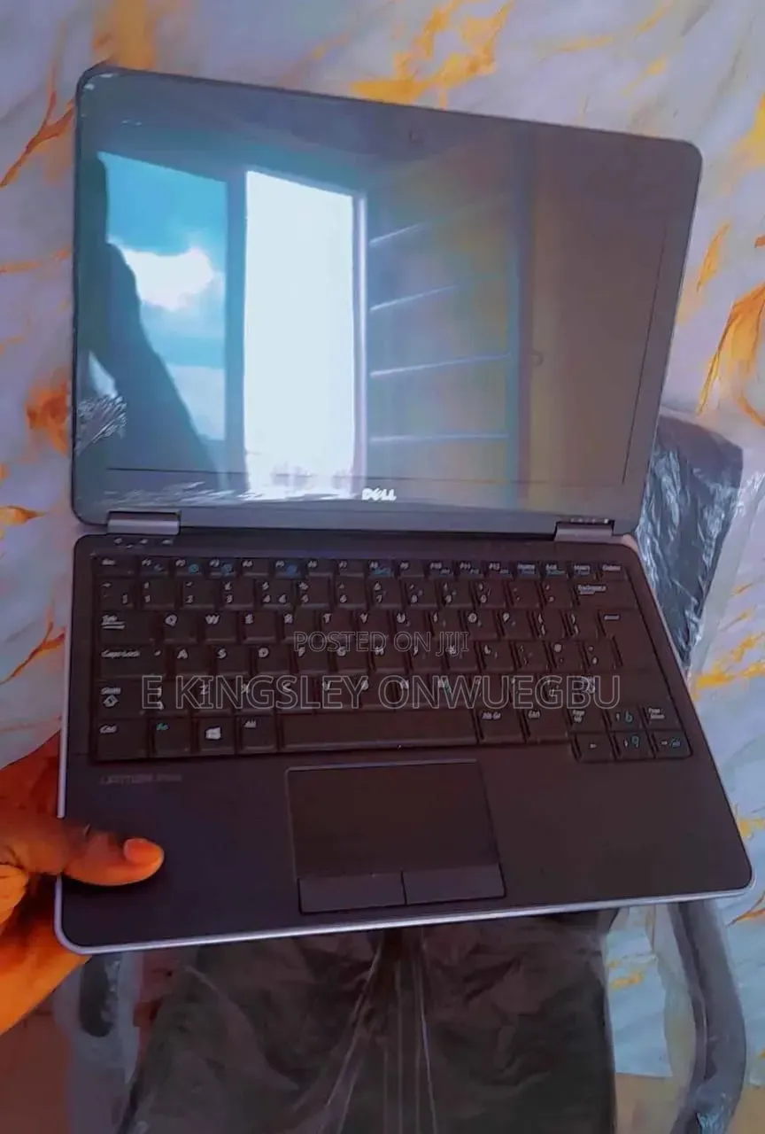 Laptop Dell Latitude E7450 8GB Intel Core i5 SSD 256GB