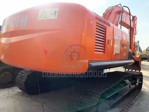 Hitachi ZX250 Excavator 2022