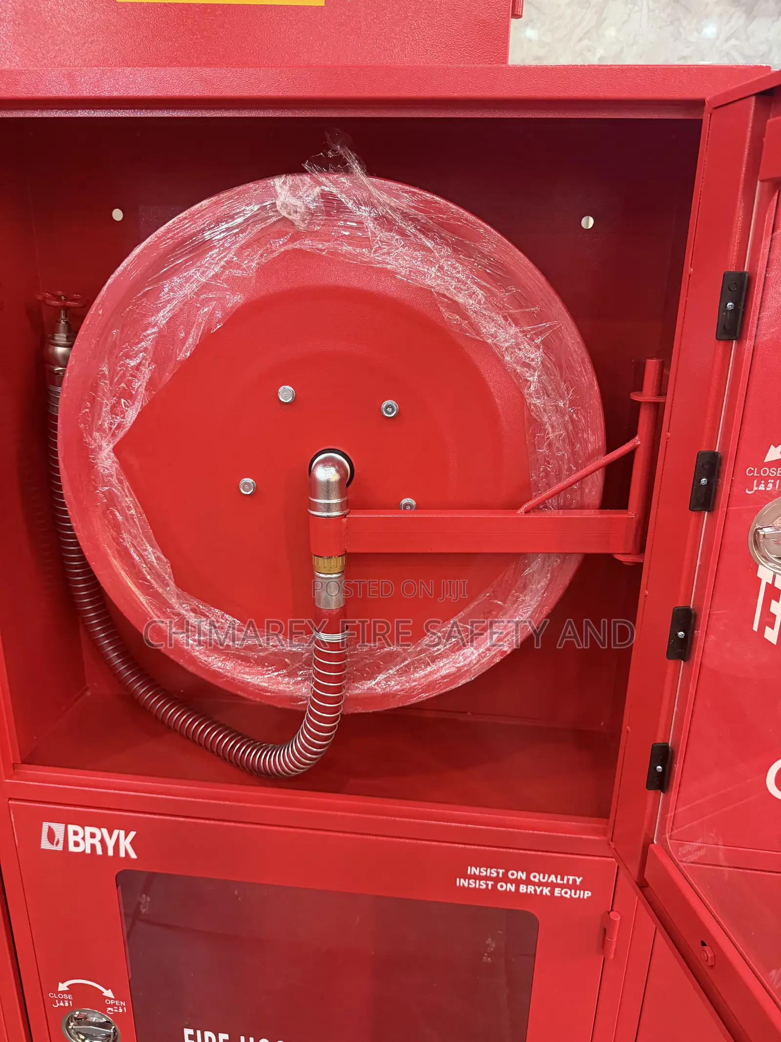 Double Hosereel Cabinet With Glass