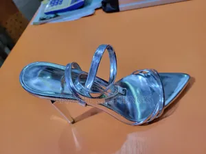 Jb Queen Silver Heels Strap Sandals