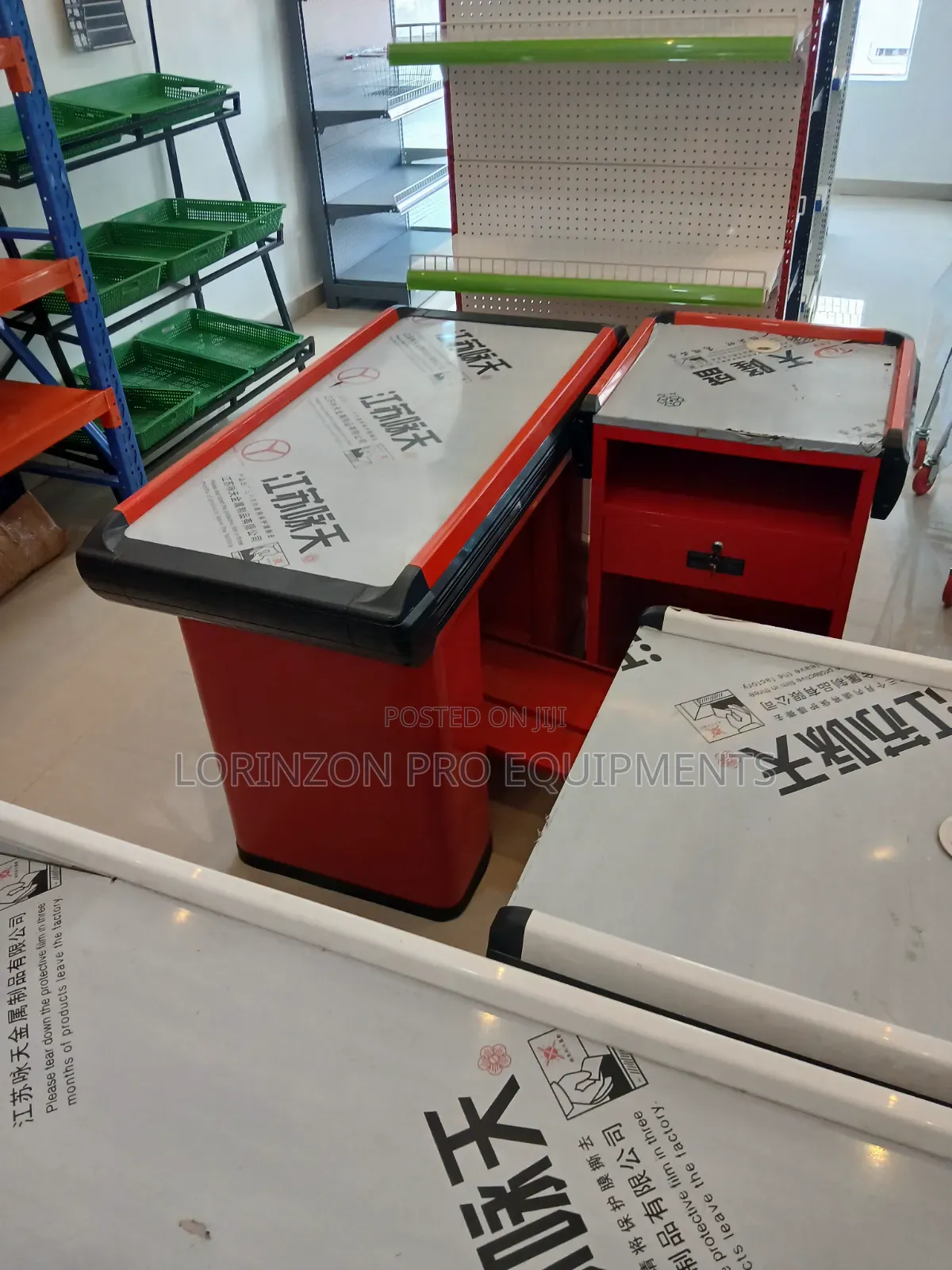 Cashier Table