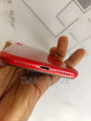 Apple iPhone XR 64 GB Red
