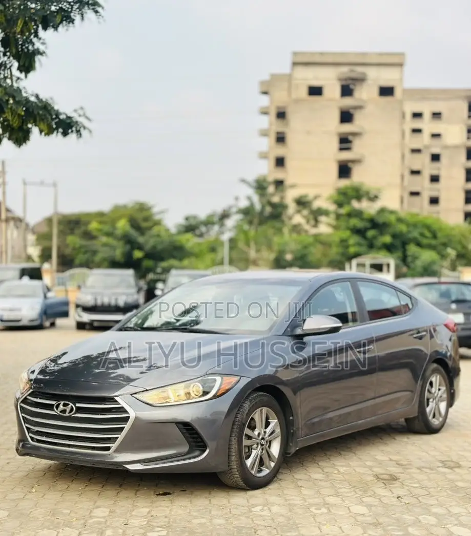 Hyundai Elantra 2018 Gray