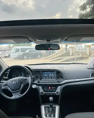 Hyundai Elantra 2018 Gray