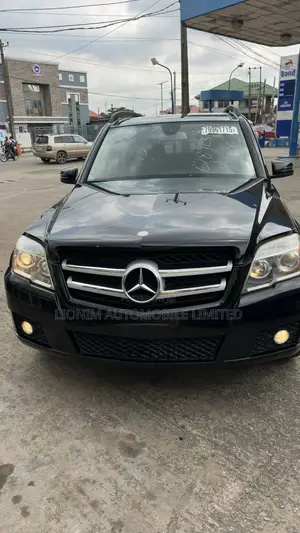 Mercedes-Benz GLK-Class 350 2011 Black