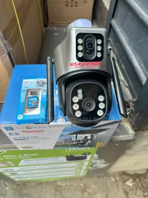 Worldvision E8 Ultra HD Dual-Lens Solar PTZ Security Camera.