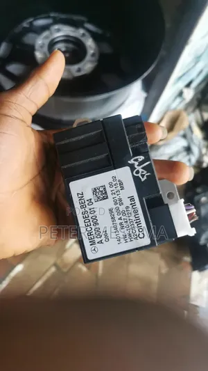 Mercedes Fuel Pump Control Module a W205 W213 W222 W166 Fue