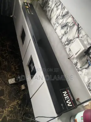 LG Sound Bar SK5
