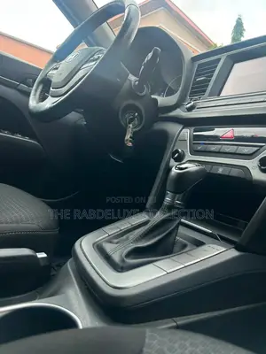 Hyundai Elantra 2017 Blue